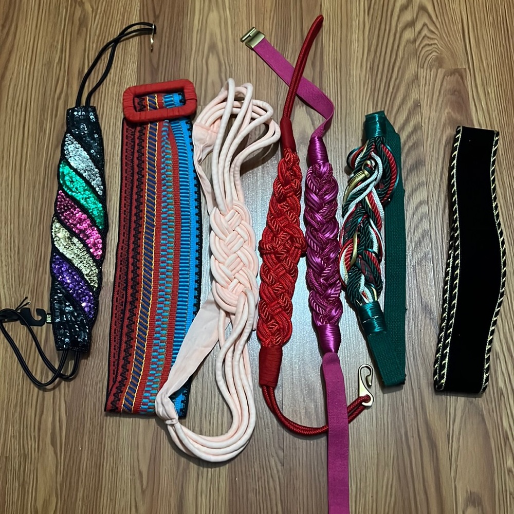 Vintage belts bundle